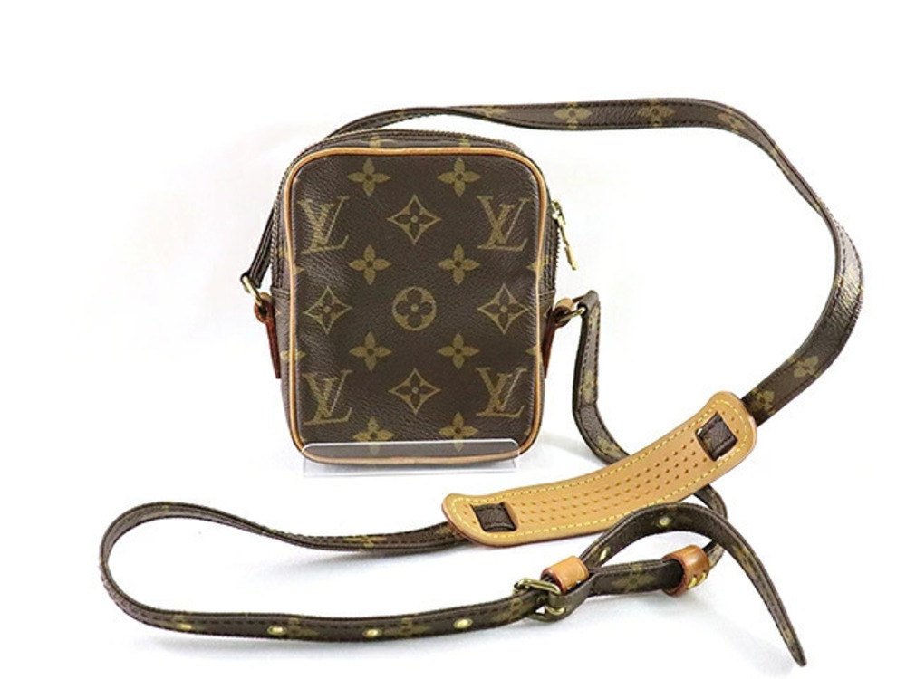LOUIS VUITTON Bag Shoulder Danube Monogram